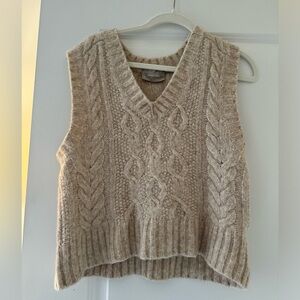 Everlane Cloud Cable Knit Sweater, Size S